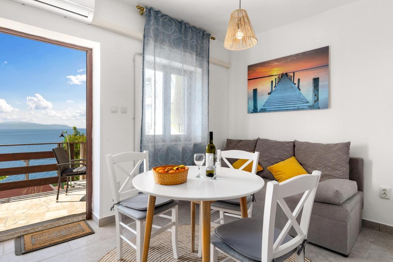 Apartments Vilma أوباتيا المظهر الخارجي الصورة