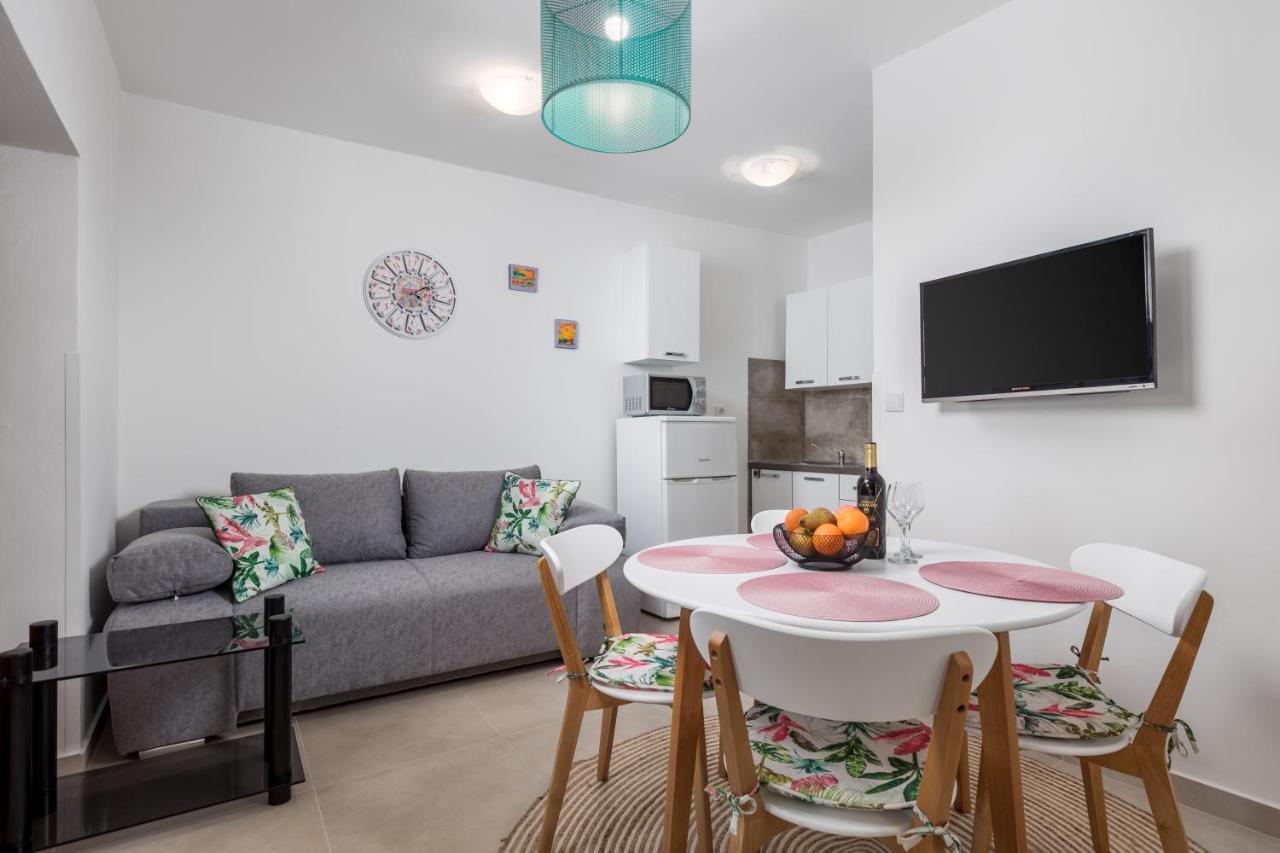 Apartments Vilma أوباتيا المظهر الخارجي الصورة